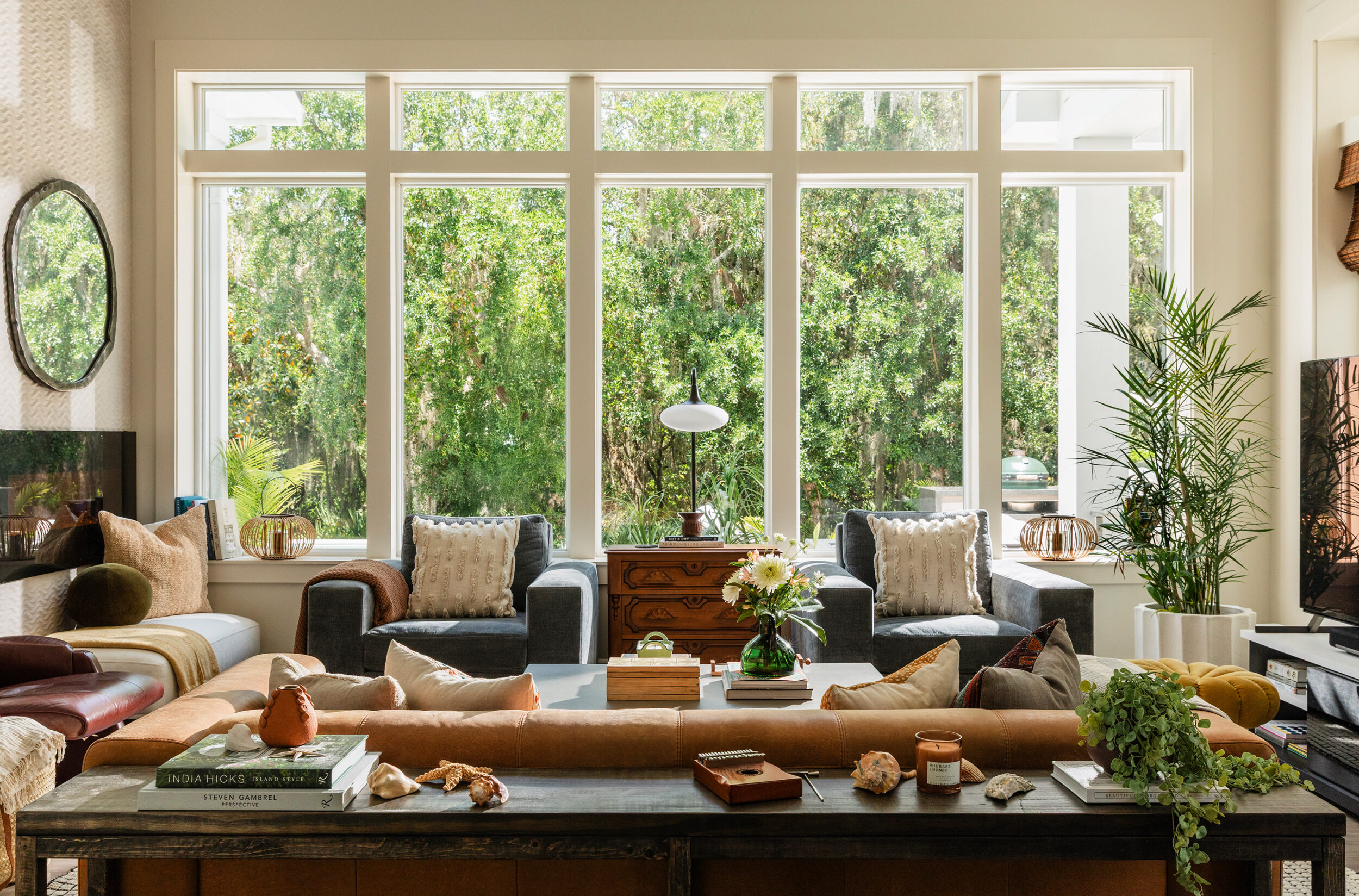 Full-service design firm ponte vedre